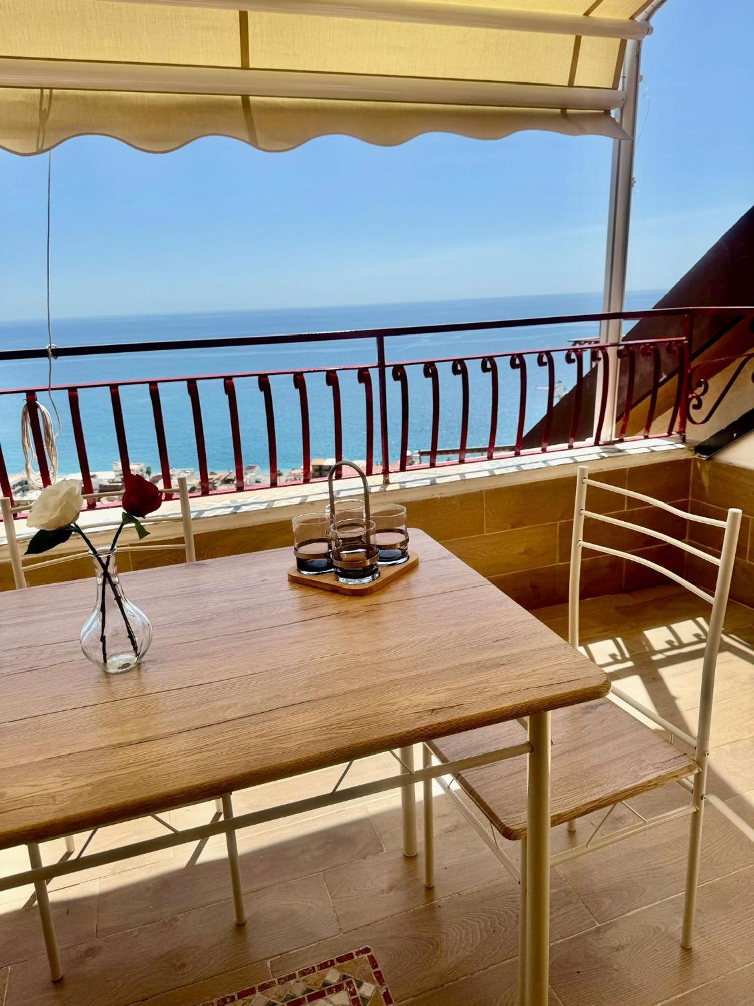 Sunrise Home يتوجاني المظهر الخارجي الصورة