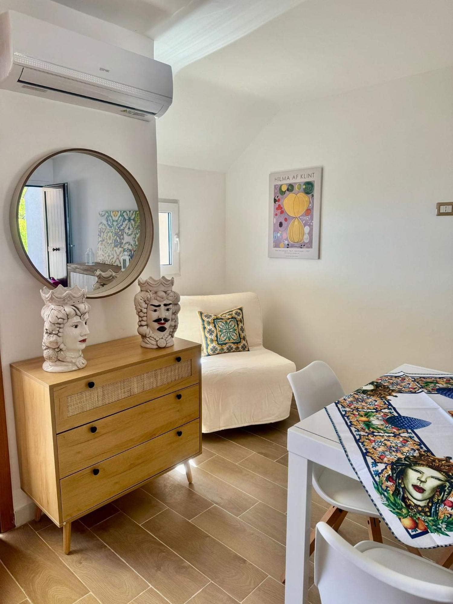 Sunrise Home يتوجاني المظهر الخارجي الصورة